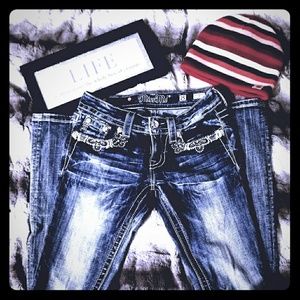😍Super cute miss me boot cut jeans